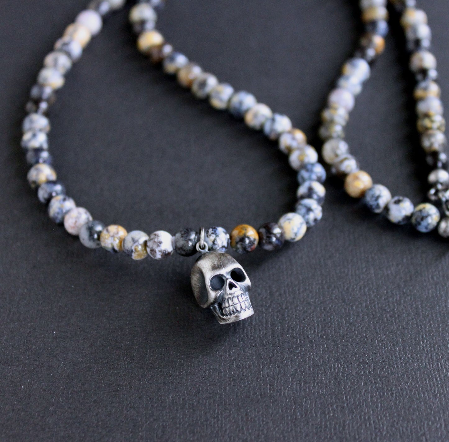 men's skull pendant beaded necklace