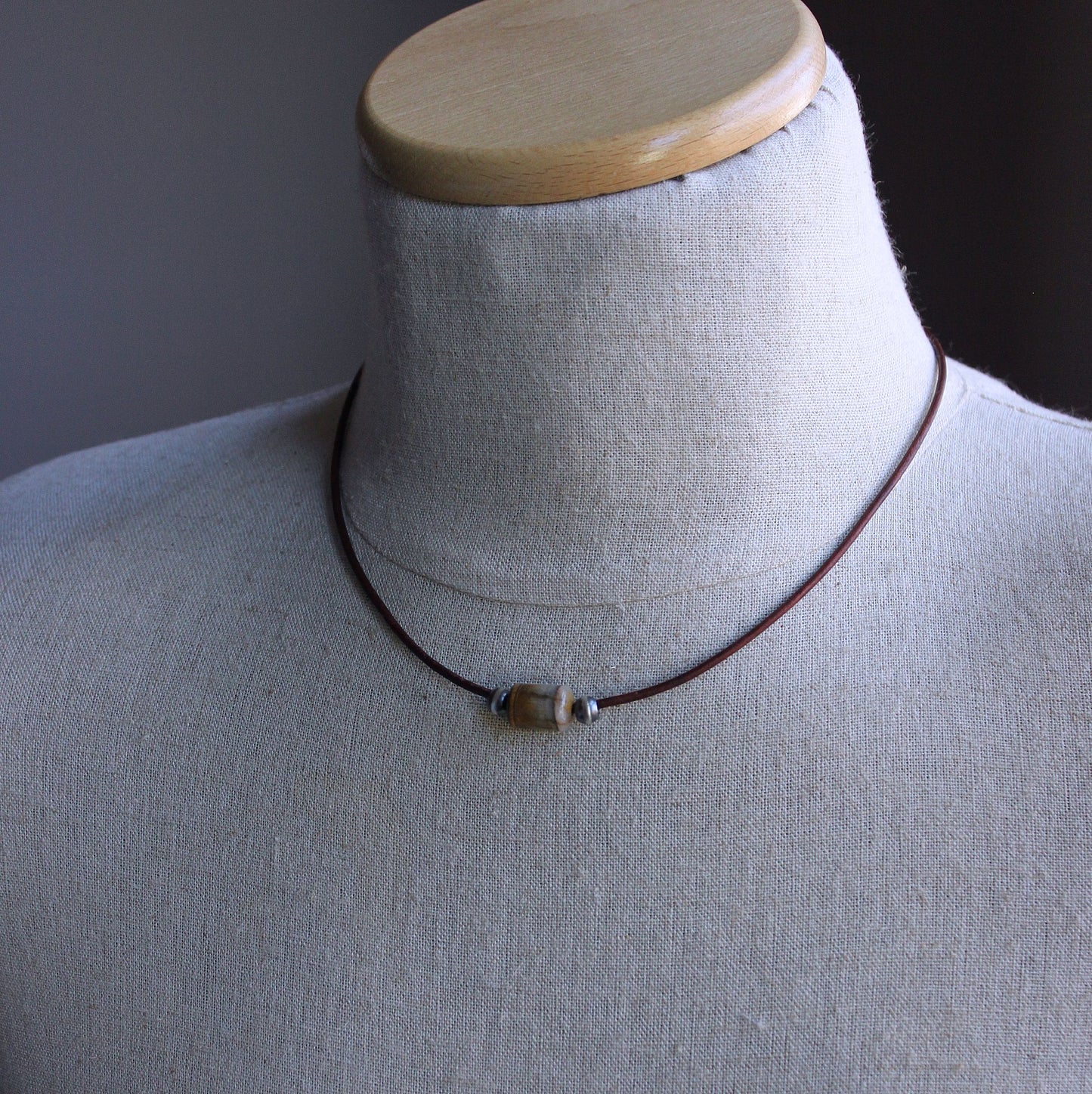 men's brown leather cord tiger eye bead necklace