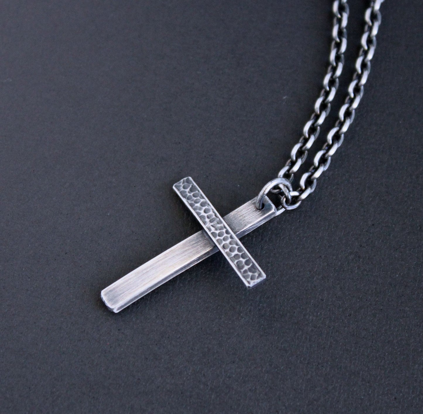 men's medium size cross pendant necklace