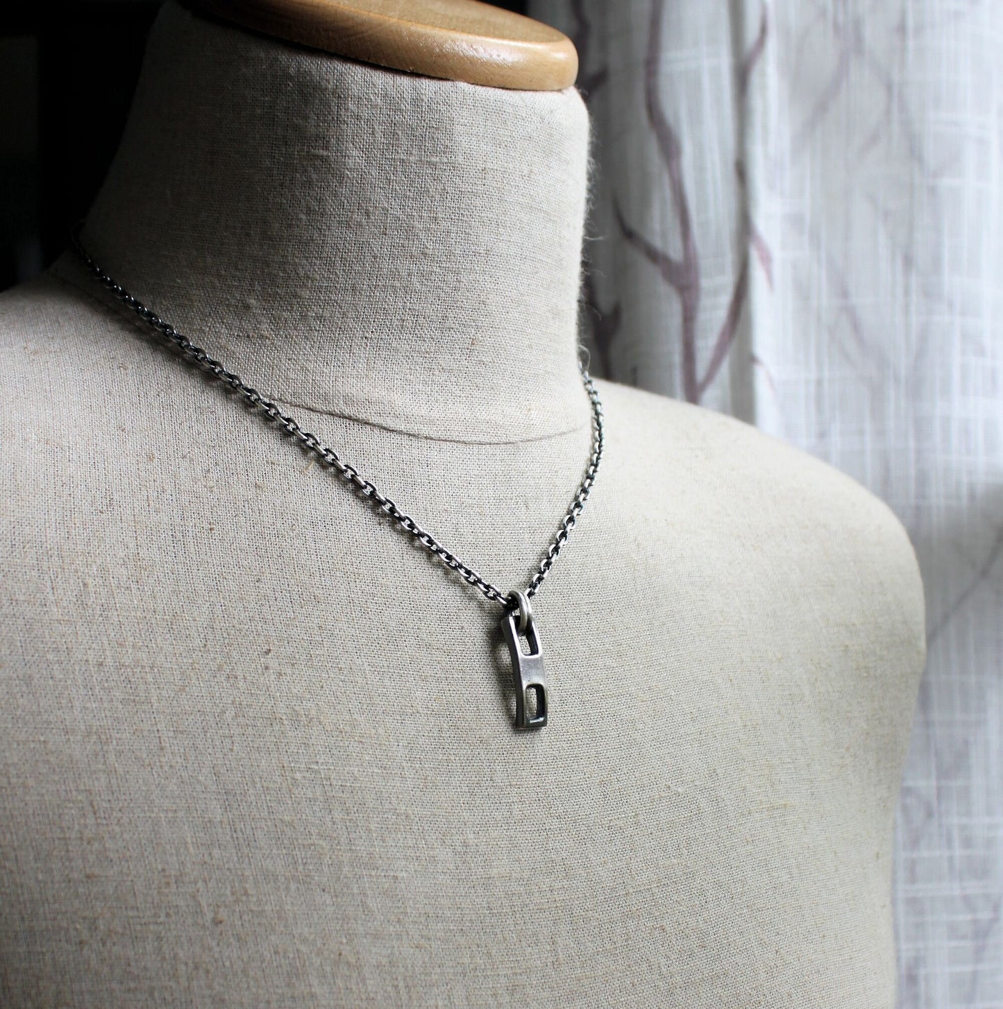 men's thick silver pendant necklace
