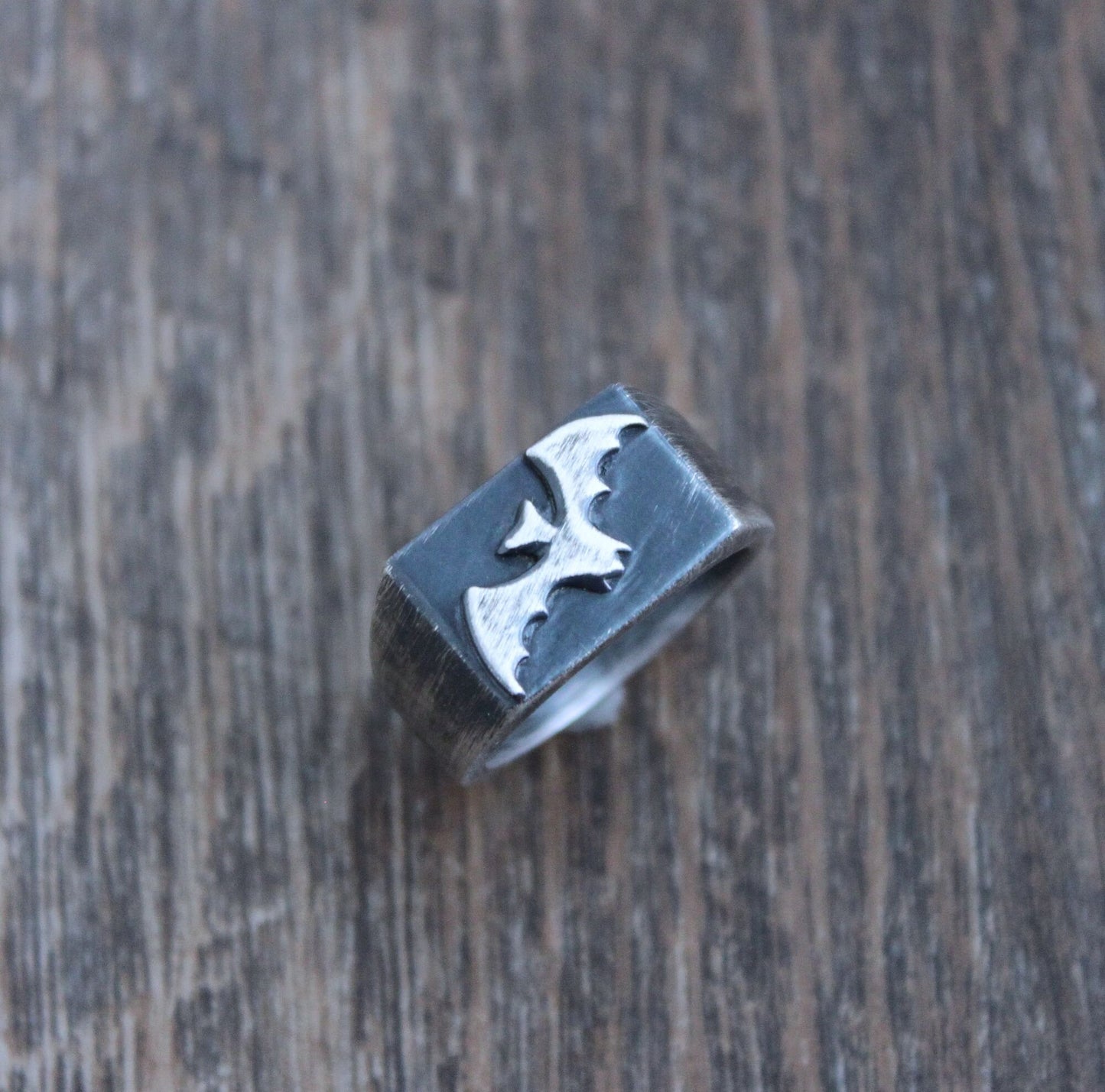 men's silver bat signet ring