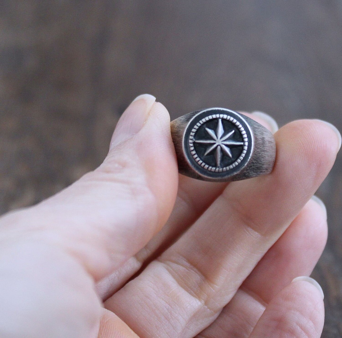 men's size 11 signet ring