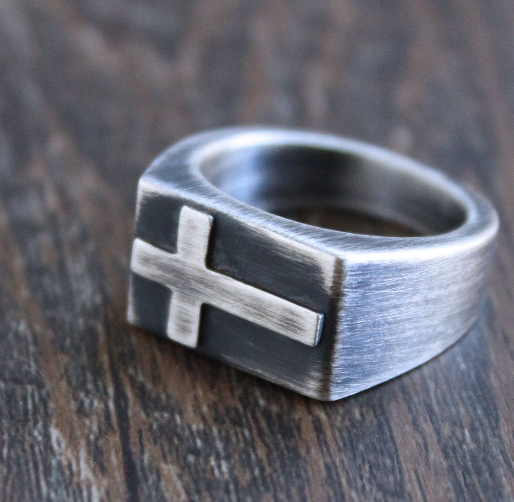 men's silver cross signet ring