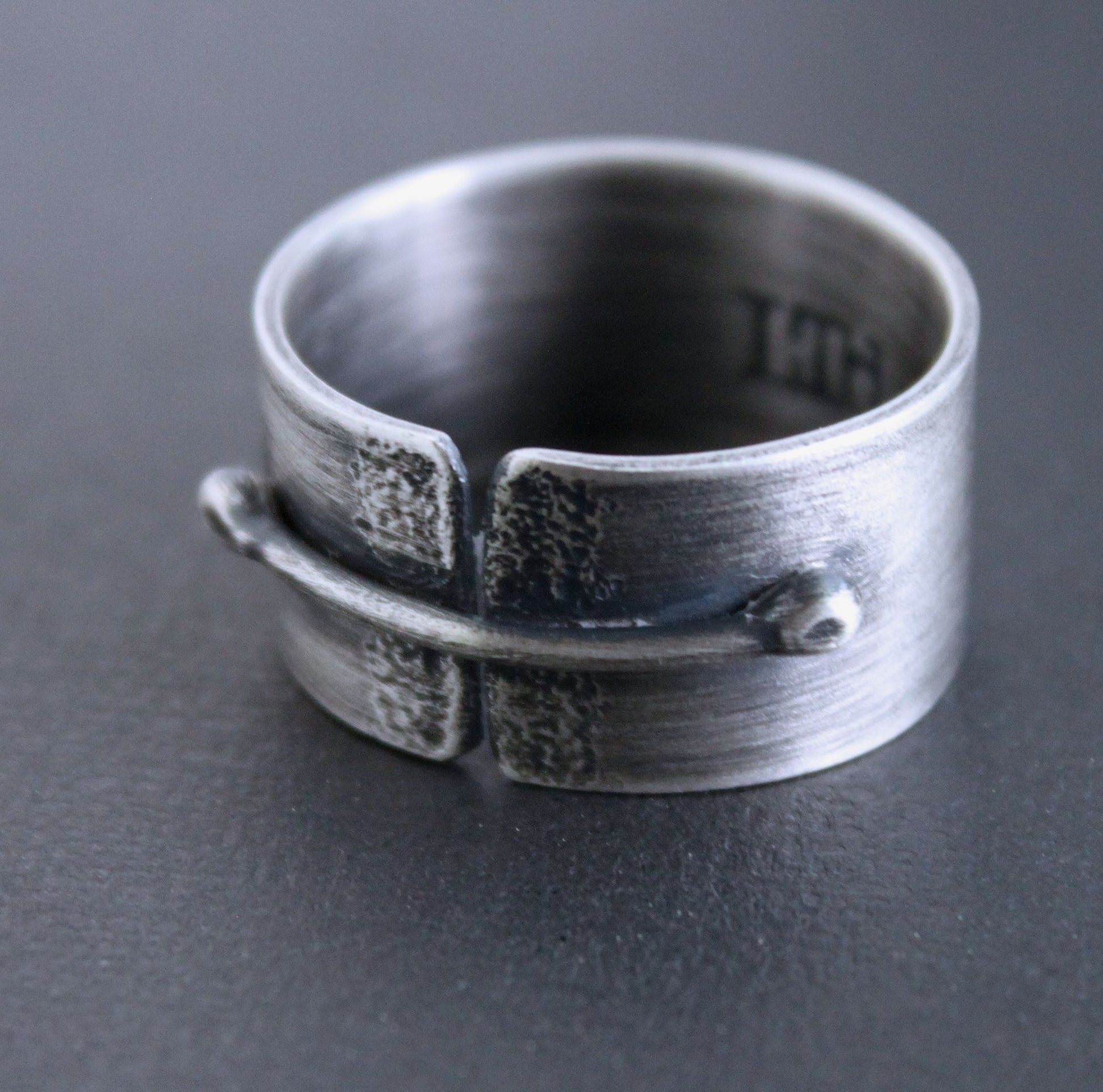 men's large silver band ring, size 14
