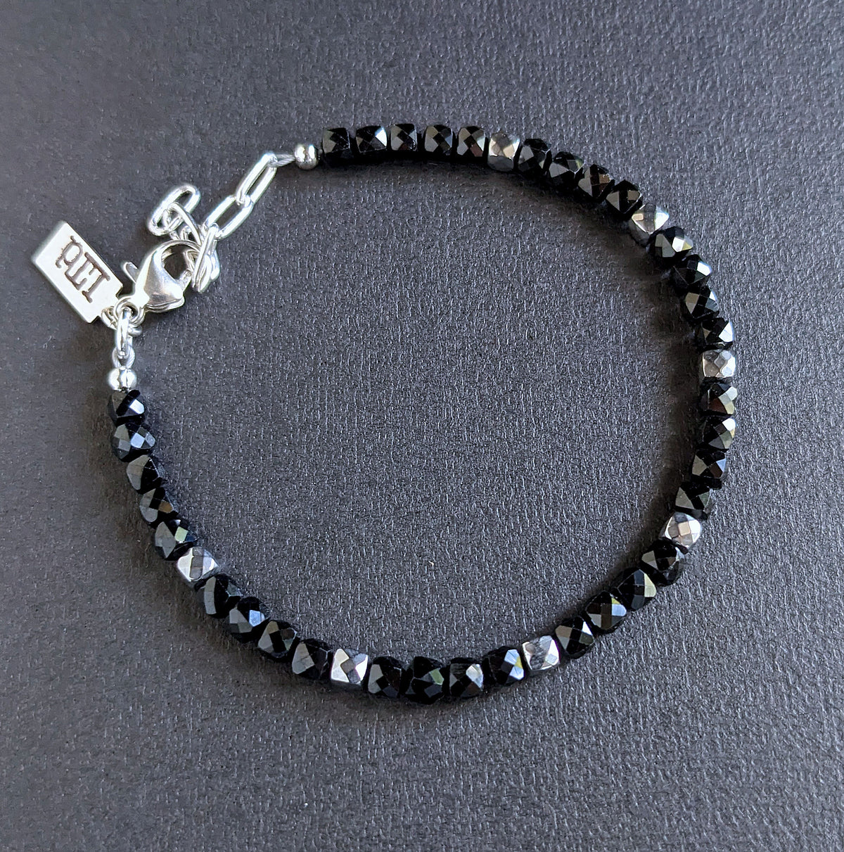 men's adjustable 4mm cube bead bracelet