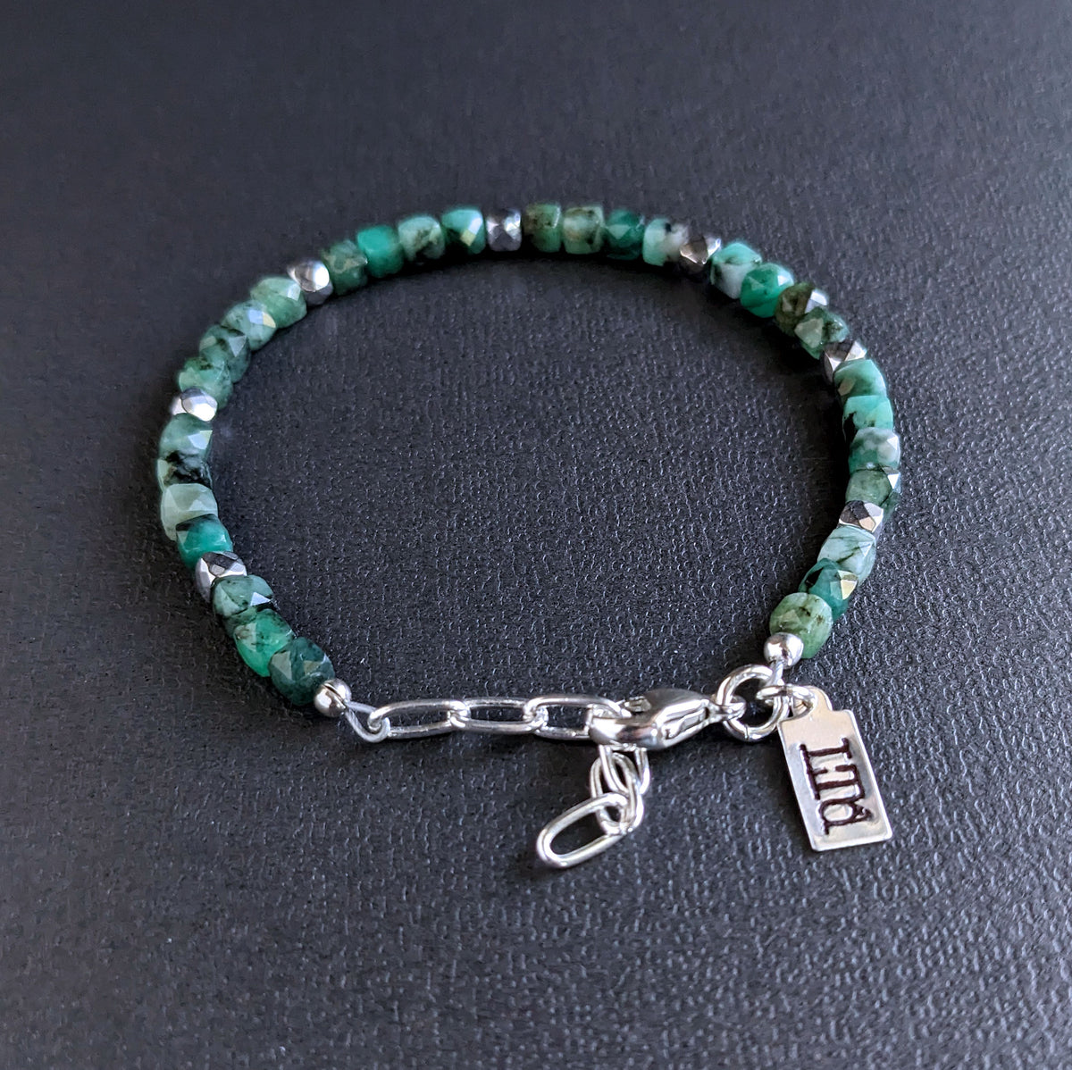 men's adjustable bead bracelet, green emerald