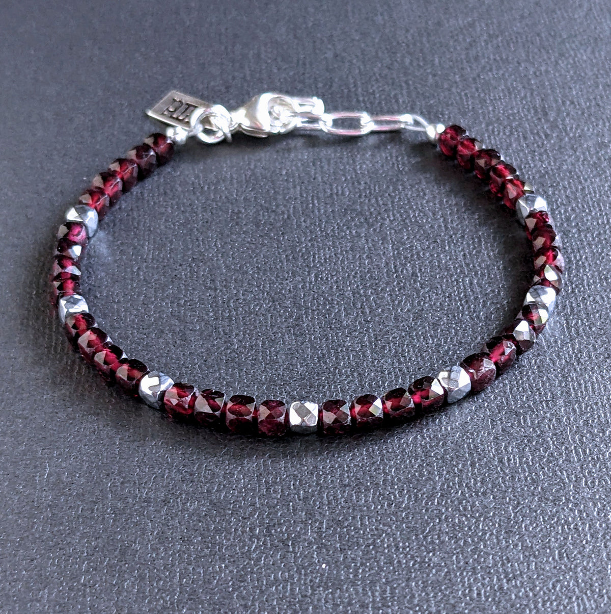 genuine garnet 4mm cube bead bracelet
