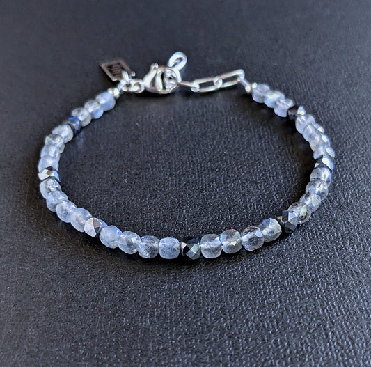 4mm faceted cube labradorite bead bracelet