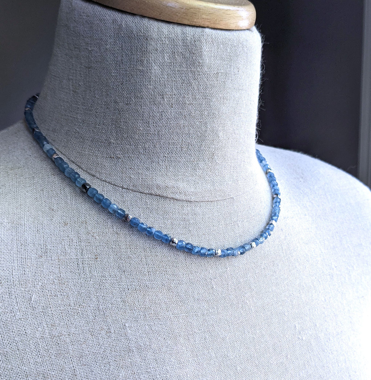 men's 4mm blue cube bead necklace