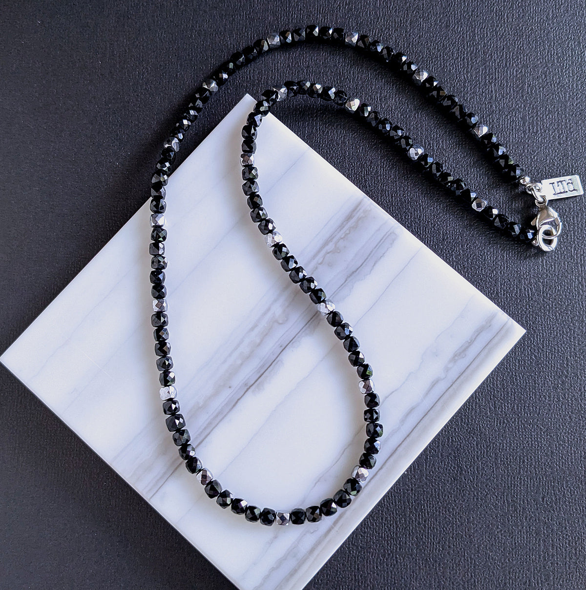 black silver faceted cube bead necklace
