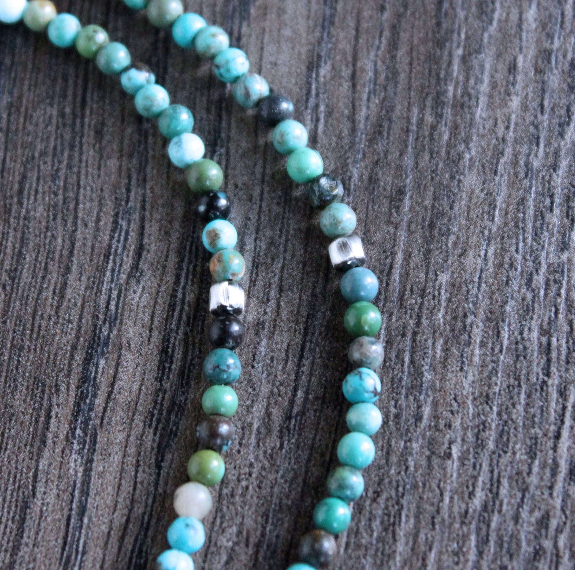 men's turquoise and silver bead necklace