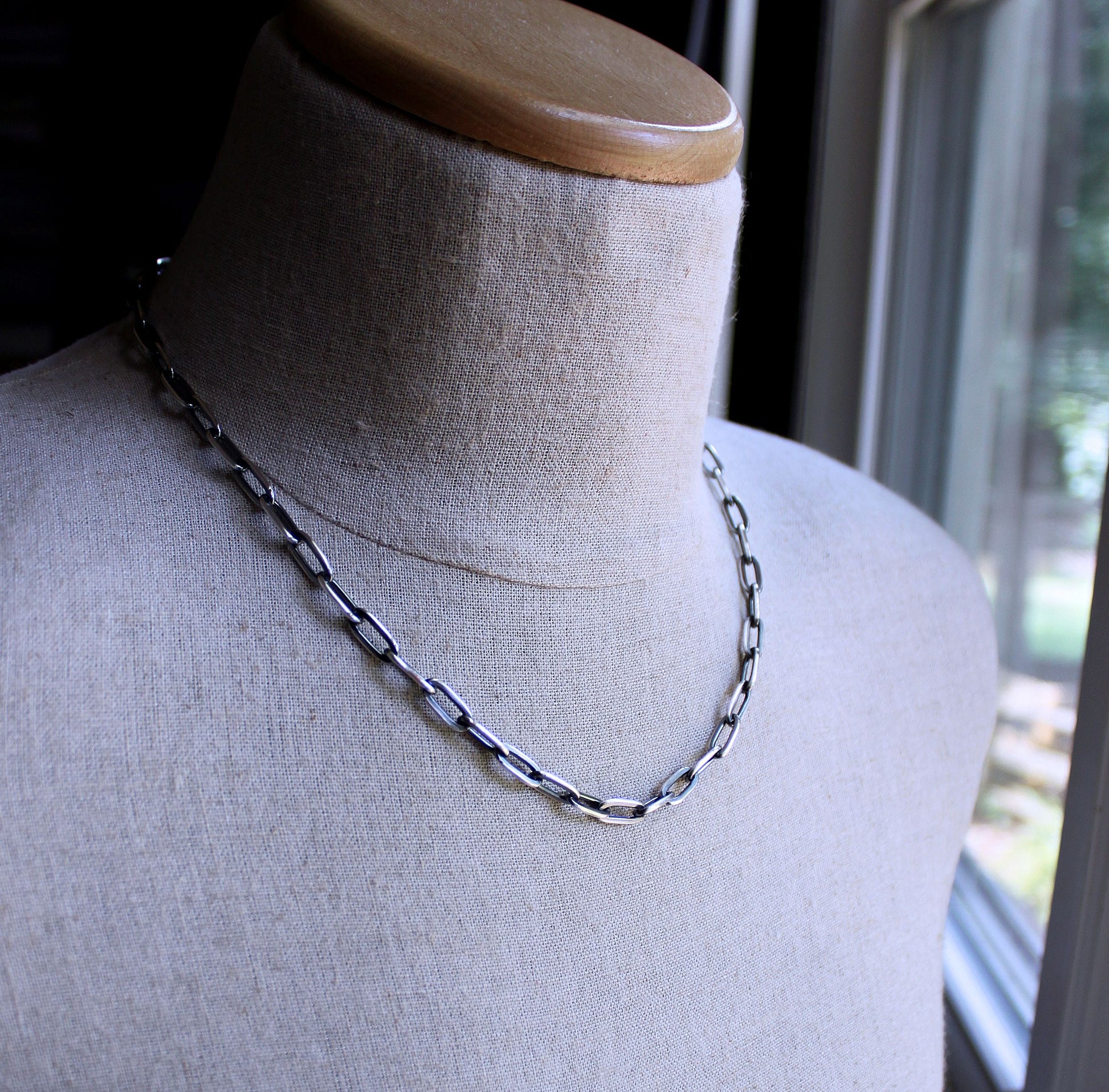 men's silver oval link chain necklace