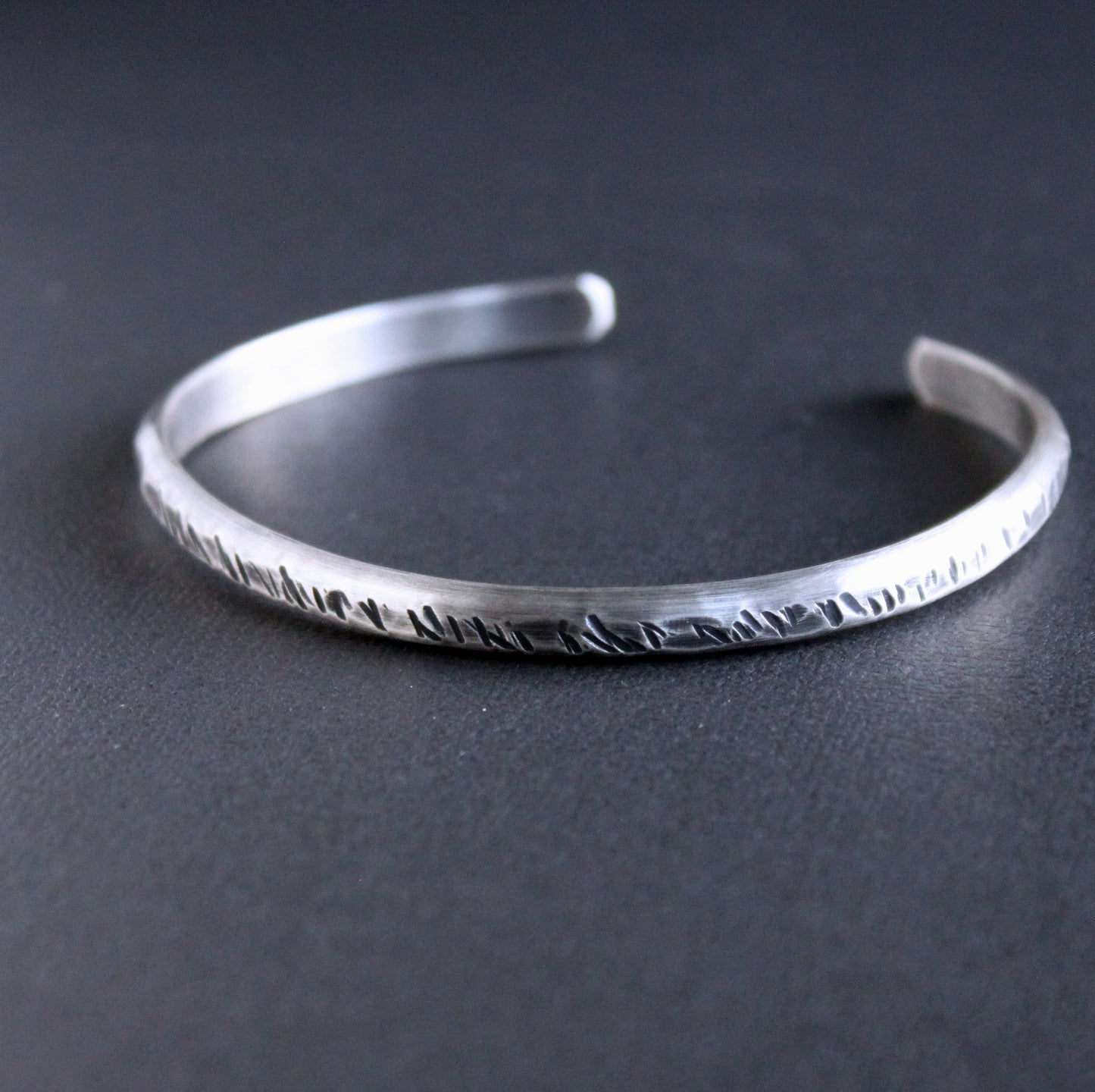 men's hammered sterling silver bangle bracelet