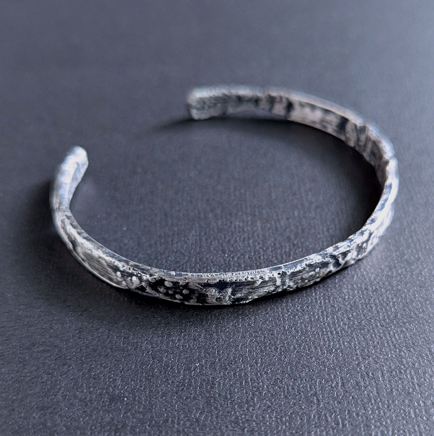 men's slim sterling silver textured cuff bracelet