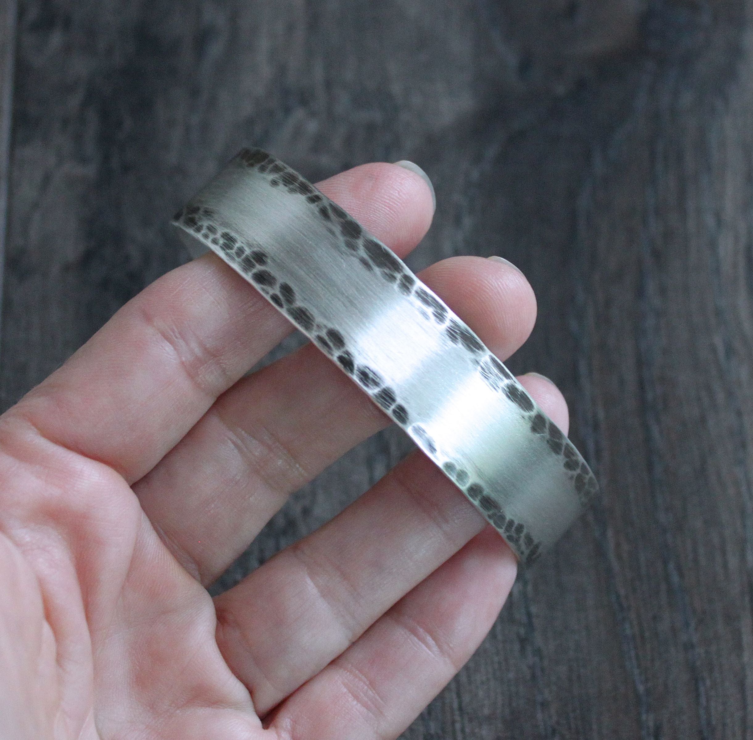 Rigid bracelet silver ring and online hammered effect