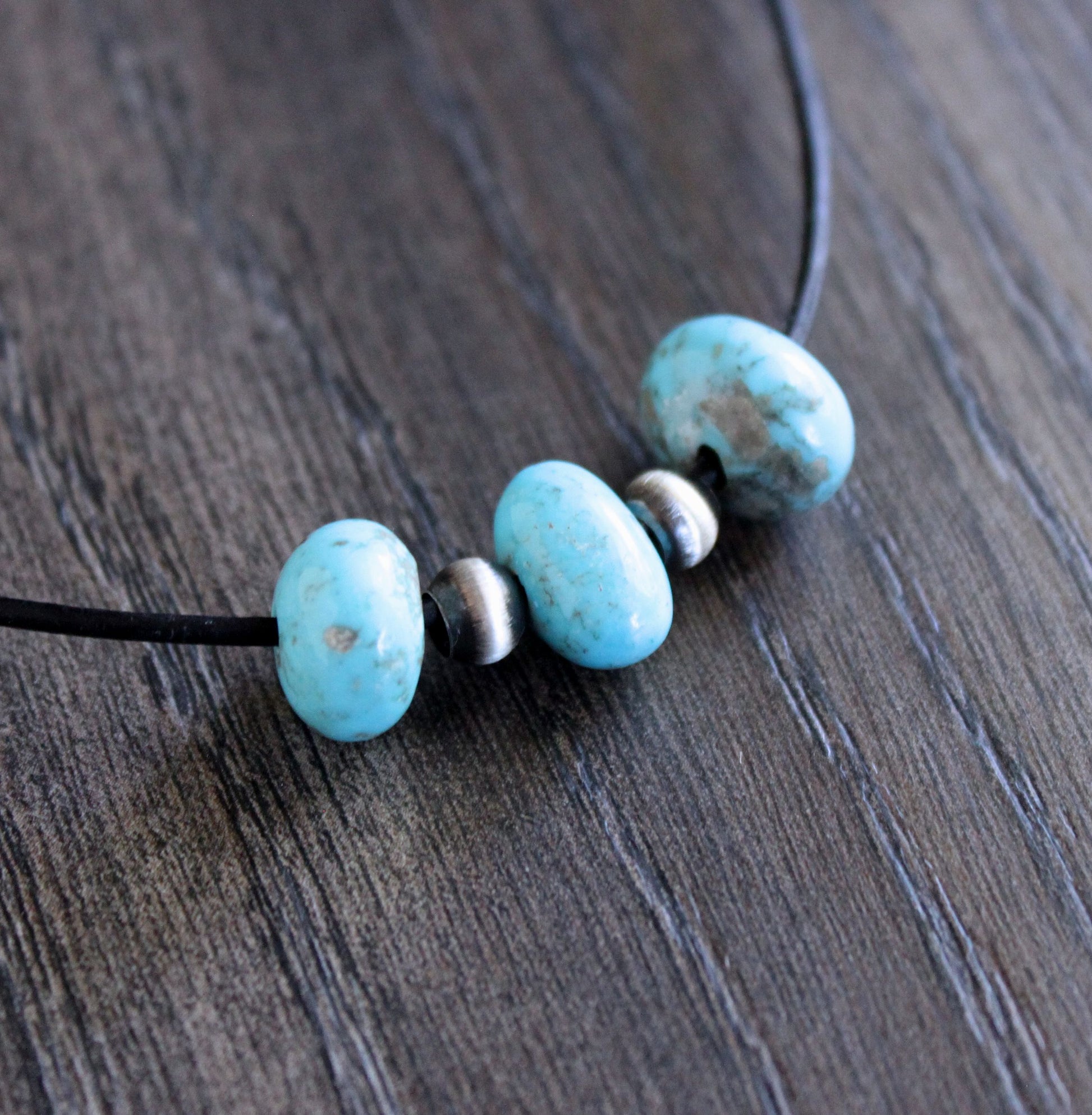 large turquoise bead leather necklace