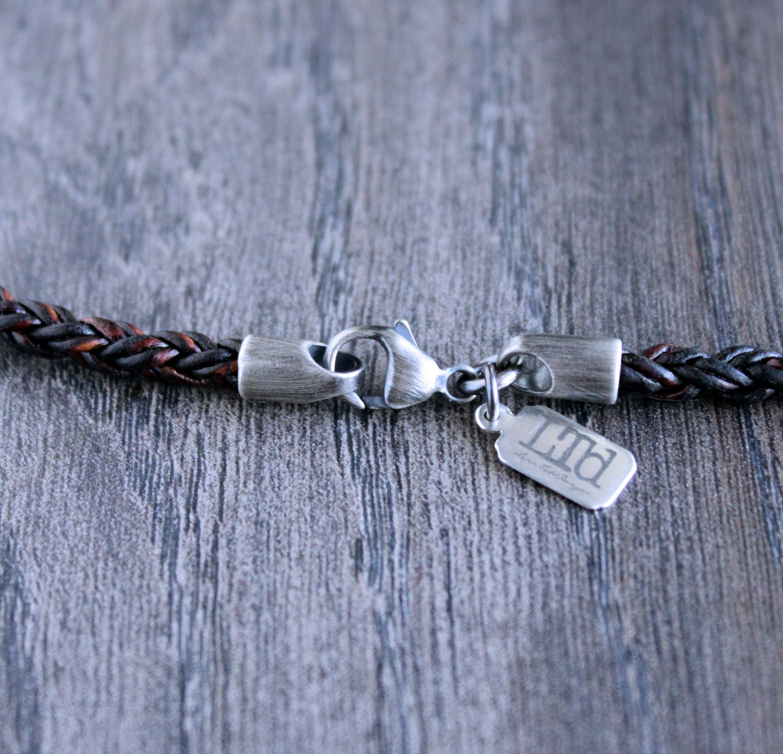 925 Sterling Silver Mens Rudder Anchor Necklace with Mini Black Stone and Leather  Cord » Anitolia