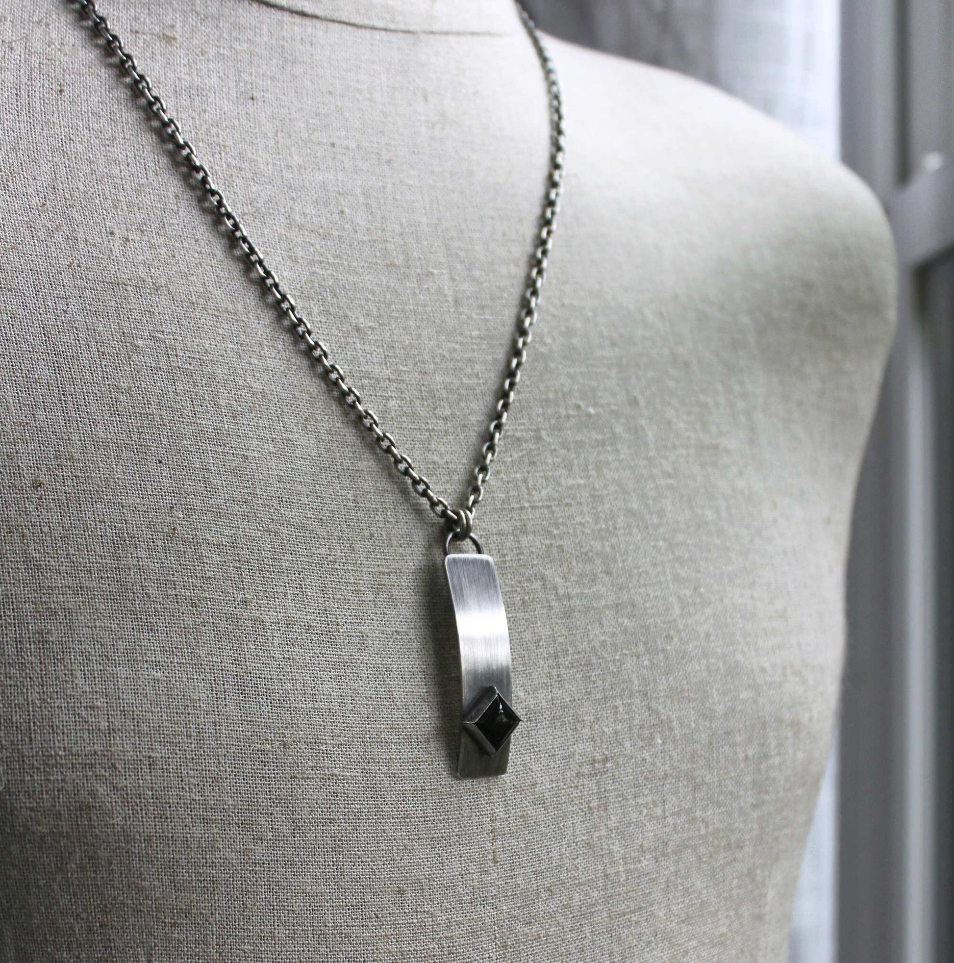 men's silver onyx stone pendant necklace