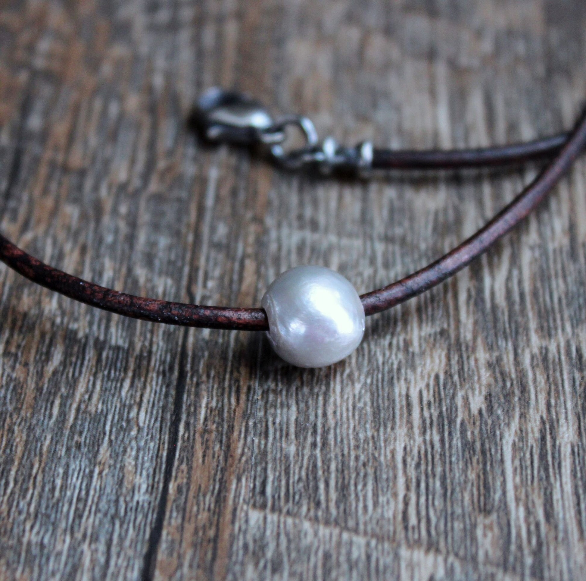 Leather Pearl Necklace, 2mm Leather Cord, Single Black Pearl